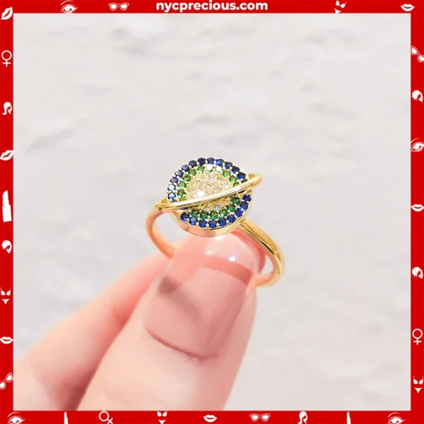 Rotating Colored Diamond Ring